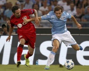 lulic-della-lazio-azione-contro-il-bayer-leverkusen