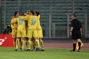 Esultanza Jose Mari Villarreal Coppa Uefa 2004/2005 Lazio Villarreal Foto Andrea Staccioli Insidefoto