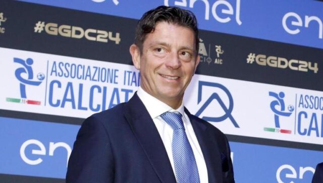 Indagini su VAR, arbitri e ultras: cosa sta succedendo davvero nel calcio italiano. Analisi completa tra dubbi e polemiche.