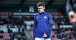 Lazio, colpo in difesa: Sergi Dominguez sarà il primo acquisto estivo La Lazio prepara la rivoluzione estiva: Sergi Dominguez della Dinamo Zagabria sarà il primo acquisto biancoceleste. Tutti i dettagli.