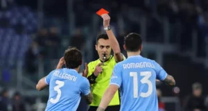 Lazio, record negativo in Serie A: con Romagnoli salgono a otto le espulsioni stagionali La Lazio guida la classifica delle espulsioni in Serie A con otto cartellini rossi stagionali. Il Bologna è secondo con appena quattro espulsioni.