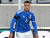 Lazio, spunta Diego Coppola: Gattuso lo vuole per blindare la difesa La Lazio segue Diego Coppola del Brighton. Gattuso apprezza il centrale classe 2003 e lo considera perfetto per la sua nuova difesa.