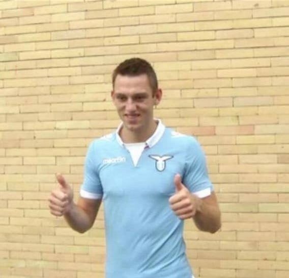 DE VRIJ