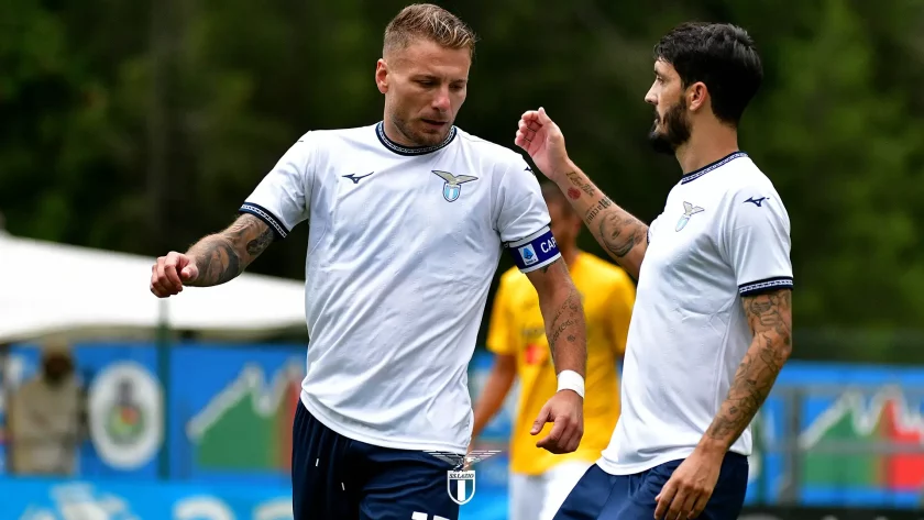 Lazio, vittoria, Luis Alberto, commento, Cagliari, tre punti, Champions League, motivazione, squadra, attaccanti Articolo: