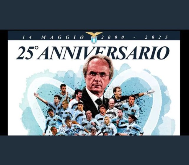 Grafica che celebra il 25° anniversario dello Scudetto della Lazio del 2000 e l'evento "Indimenticabili" in diretta gratuita.