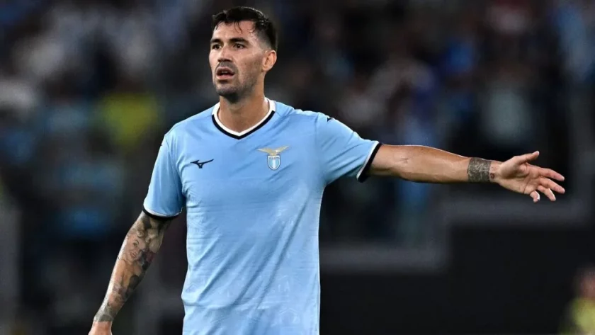 lazio inter I giocatori dell'Inter esultano dopo il gol all'Olimpico contro la Lazio