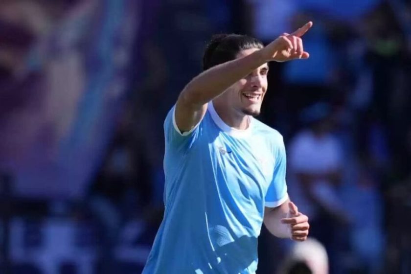 L'esultanza di Toma Basic e Matteo Cancellieri dopo un gol in Napoli-Lazio 0-2.