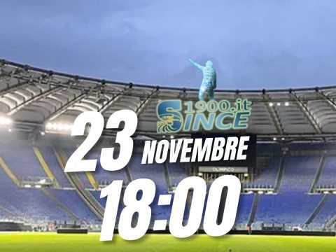 📺 Lazio-Lecce: Orario, Dove Vederla in TV e Streaming e Probabili Formazioni Grafica del giorno di Serie A che mostra il logo della Lazio e del Lecce, con l'orario 18:00 e il logo DAZN sullo sfondo dello Stadio Olimpico.