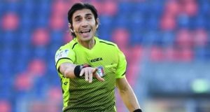 Calvarese: “Su Zaccagni non è rosso. Decisione eccessiva” Calvarese boccia il rosso a Zaccagni in Parma-Lazio: “Intervento da giallo, non da espulsione”. Crescono i dubbi sulle decisioni arbitrali.