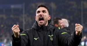 Cataldi esalta la Lazio: “Tosta, senza alibi. Anche in 9” Cataldi esulta dopo la vittoria in 9 contro il Parma