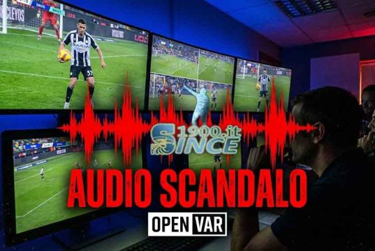 🚨 Lazio, ora è ufficiale: ecco l’audio SCANDALO del VAR sul gol di Davis! “Non è immediato…”. E spunta un errore clamoroso Una sala VAR con i monitor che mostrano l'azione di Udinese-Lazio e una grafica con onde sonore audio.