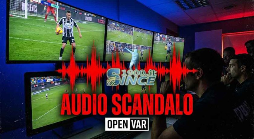Una sala VAR con i monitor che mostrano l'azione di Udinese-Lazio e una grafica con onde sonore audio.