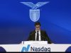 Lazio al Nasdaq: Wall Street apre al brand biancoceleste Delegazione della S.S. Lazio a Times Square per la cerimonia di chiusura delle contrattazioni del Nasdaq a New York