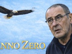 Lazio, l’eterno anno zero: Sarri dice la verità Maurizio Sarri riflette in panchina durante una partita della Lazio