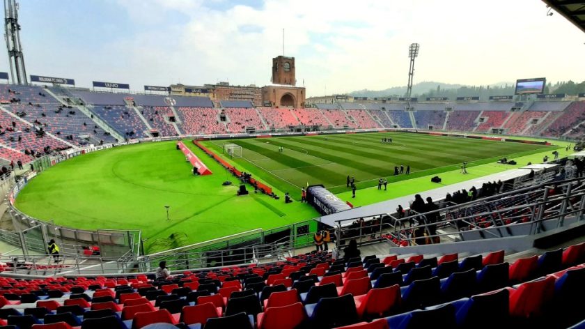 Il restyling del Dall’Ara si ferma: i costi lievitano fino a 230 milioni. Fenucci frena: “Situazione statica, servono partner”.