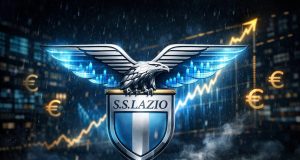 Lazio: comunicato su Borsa e cessione Titolo Lazio sospeso in Borsa dopo il rialzo record. La società smentisce con fermezza le voci di cessione: 'Nessuna trattativa'. Duro comunicato contro la speculazione e rischio aggiotaggio.