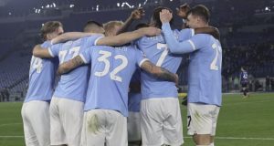 Lazio-Atalanta 2-2: Un pareggio che sa di beffa, tra errori difensivi e il rammarico per il doppio vantaggio Lazio-Atalanta