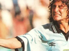 Addio a Igor Protti: il calcio italiano piange un bomber vero, indimenticabile anche alla Lazio È morto Igor Protti a 58 anni dopo una lunga battaglia contro un tumore. L'ex attaccante della Lazio è ricordato per il gol nel derby e il trenino sotto la Curva Sud.
