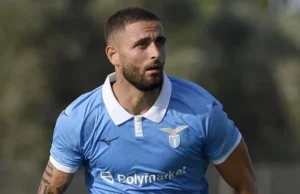 Lazio, Artistico al Padova: affare da 3-4 milioni in chiusura Gabriele Artistico è vicino al Padova: forte rilancio per l'attaccante della Lazio e operazione a titolo definitivo da 3-4 milioni verso la chiusura.