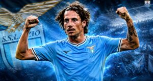 Lazio, UFFICIALE Pinamonti: l’attaccante arriva a titolo definitivo dal Sassuolo Andrea Pinamonti è pronto a diventare un nuovo giocatore della Lazio: accordo chiuso con il Sassuolo per 12 milioni complessivi tra parte fissa e bonus.