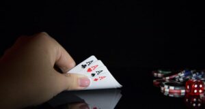 Perché la strategia di base del blackjack nasce da un calcolo