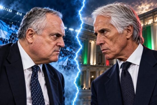 FIGC, Malagò a rischio per il nodo tesseramento: il commissariamento resta sul tavolo Malagò resta a rischio alla guida della FIGC per il nodo tesseramento. Il CONI valuta la legittimità dell'elezione e il possibile commissariamento.