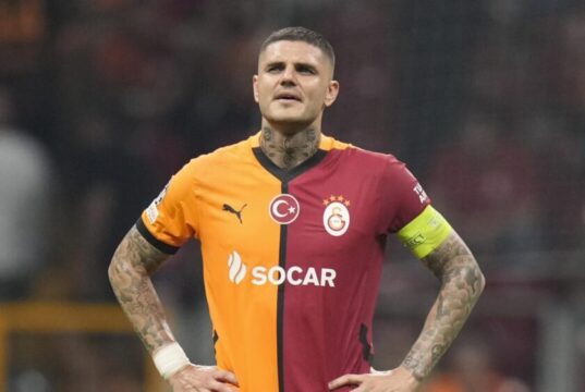 Calciomercato Lazio, Icardi si allontana: l’Everton prepara l’assalto all’argentino Icardi resta nel mirino della Lazio, ma l'Everton accelera: il club inglese sarebbe pronto a contattare l'entourage e l'argentino apre alla Premier League.