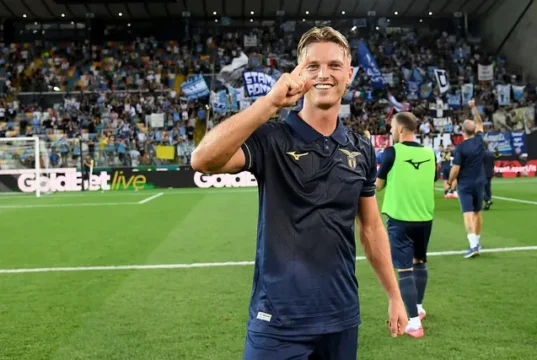 Lazio, il medico fa il punto: Gudmundsson evita la chirurgia, Cancellieri verso il gruppo. Rovella e Marusic vicini al rientro Gudmundsson subito decisivo con la Lazio. Gattuso studia il suo ruolo: «Può giocare ovunque». L'islandese sarà il jolly offensivo dei biancocelesti.